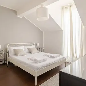 Appartamento Sky-view Flat In, Milano